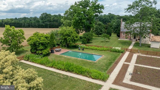 2459 DUNBROOKE RD, Tappahannock, VA 22560