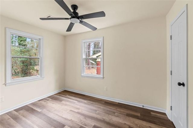 188 Oak SE Drive, Atlanta, GA 30354