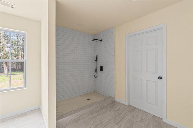 188 Oak SE Drive, Atlanta, GA 30354