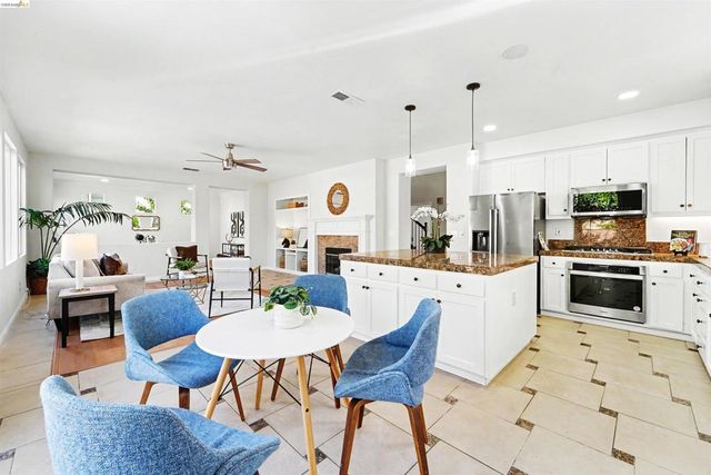 2401 Silveria Way, Antioch, CA 94531