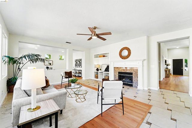 2401 Silveria Way, Antioch, CA 94531