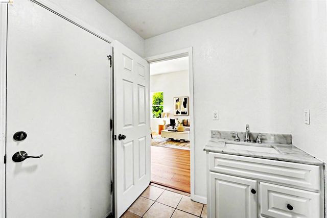 2401 Silveria Way, Antioch, CA 94531