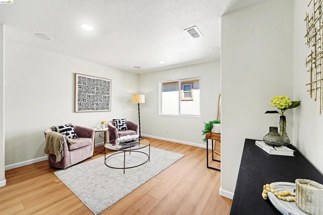 2401 Silveria Way, Antioch, CA 94531