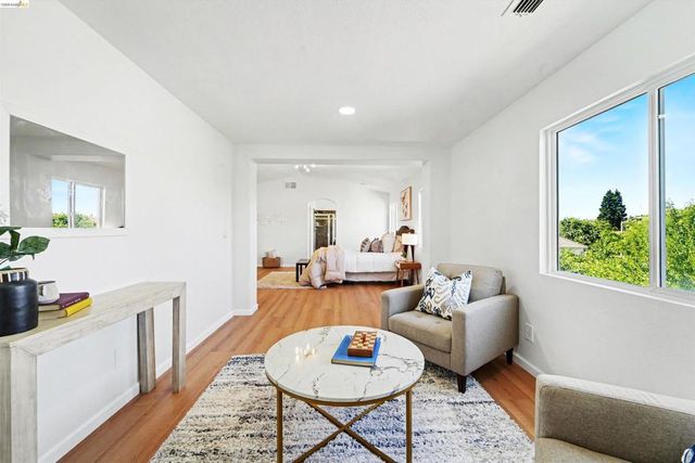 2401 Silveria Way, Antioch, CA 94531