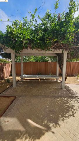 2401 Silveria Way, Antioch, CA 94531