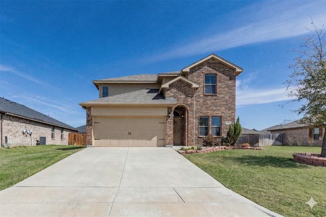 253 Meadowlands Drive, Ponder, TX 76259