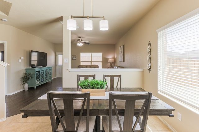 253 Meadowlands Drive, Ponder, TX 76259