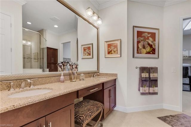 9142 Isla Bella CIR, Bonita Springs, FL 34135