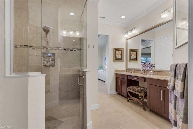 9142 Isla Bella CIR, Bonita Springs, FL 34135