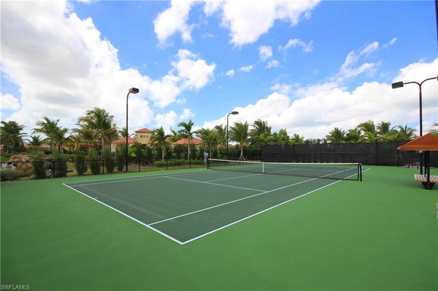 9142 Isla Bella CIR, Bonita Springs, FL 34135