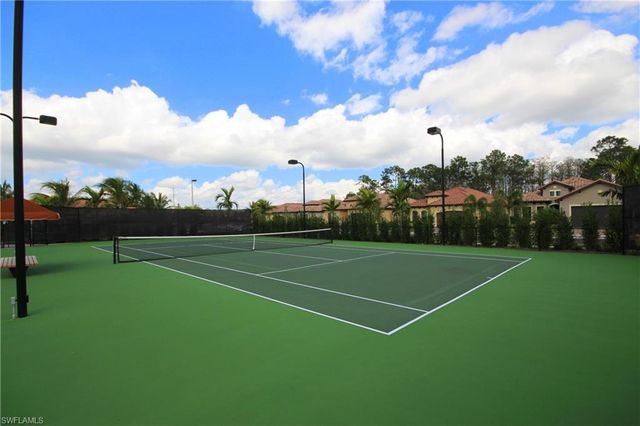 9142 Isla Bella CIR, Bonita Springs, FL 34135