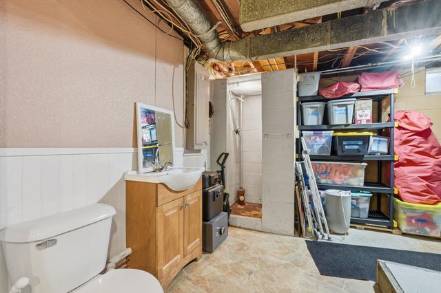 709 Saint Croix Street N, Hudson, WI 54016