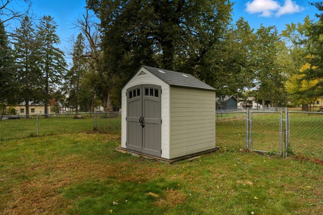 709 Saint Croix Street N, Hudson, WI 54016