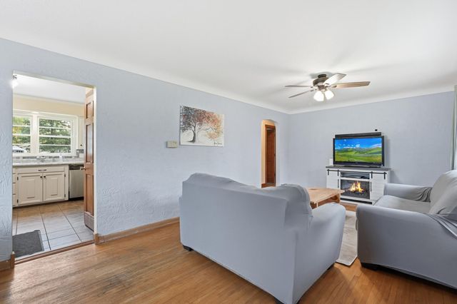 709 Saint Croix Street N, Hudson, WI 54016