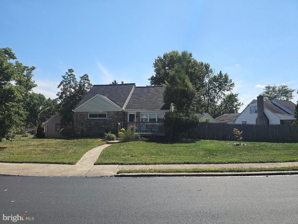 122 N PROSPECT AVE, Jeffersonville, PA 19403
