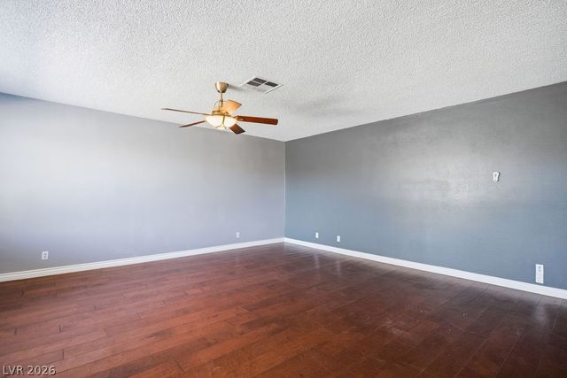 4561 Paseo El Rio Drive, Las Vegas, NV 89121