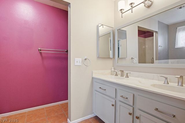 4561 Paseo El Rio Drive, Las Vegas, NV 89121