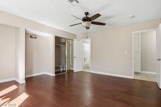 4561 Paseo El Rio Drive, Las Vegas, NV 89121