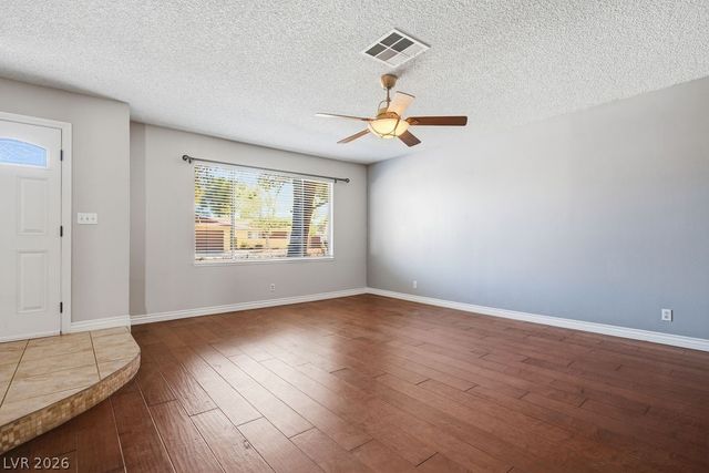 4561 Paseo El Rio Drive, Las Vegas, NV 89121