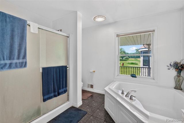 4260 Sylvan Road, Grass Lake, MI 49240