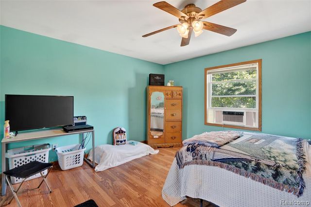 4260 Sylvan Road, Grass Lake, MI 49240