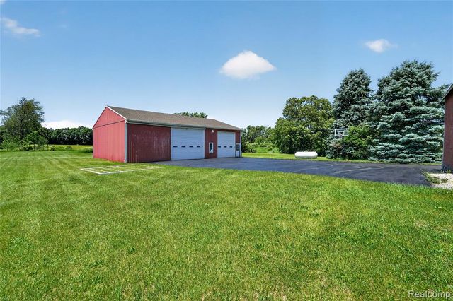 4260 Sylvan Road, Grass Lake, MI 49240