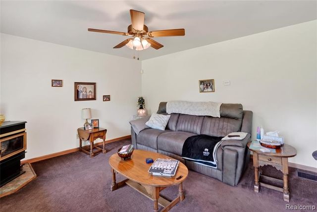 4260 Sylvan Road, Grass Lake, MI 49240