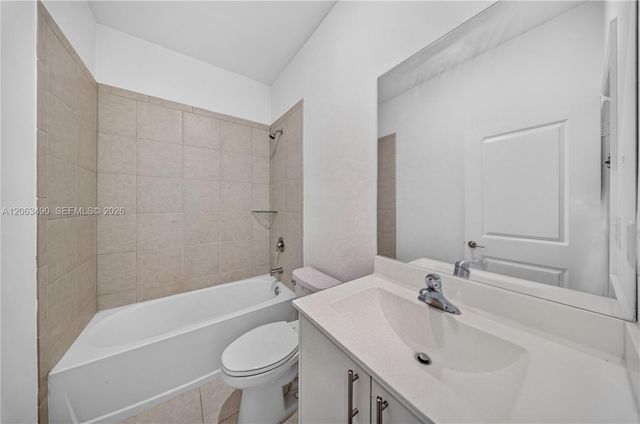 23450 SW 127th Pl, Homestead, FL 33032