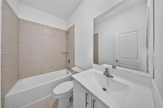 23450 SW 127th Pl, Homestead, FL 33032