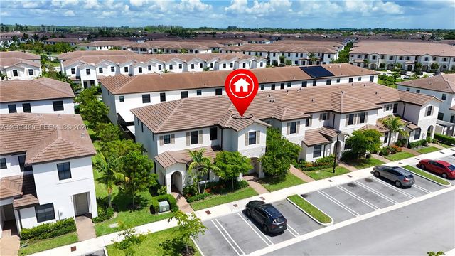 23450 SW 127th Pl, Homestead, FL 33032