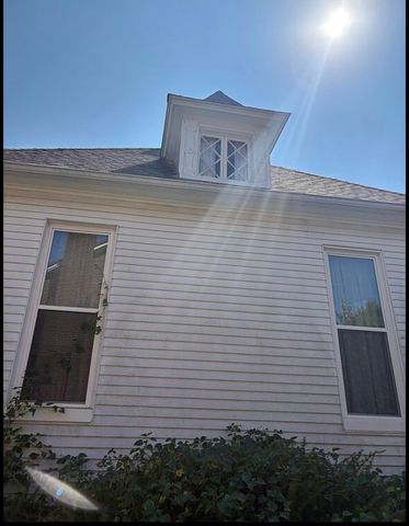 418 Front Street, Vanceburg, KY 41179