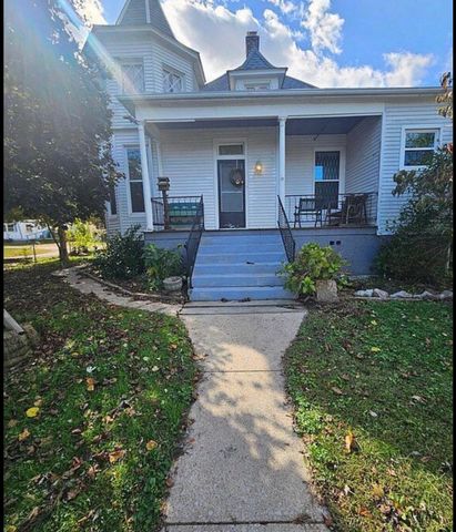 418 Front Street, Vanceburg, KY 41179