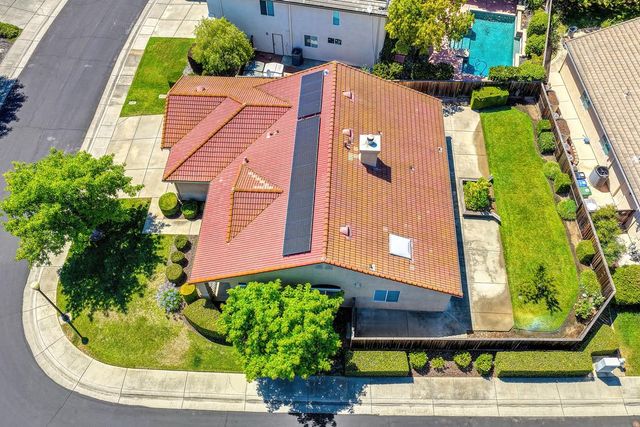 3786 Glacier Park Way, Elk Grove, CA 95758