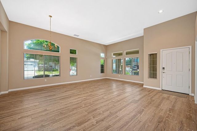 3786 Glacier Park Way, Elk Grove, CA 95758