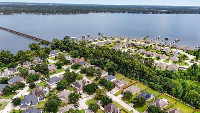9130 Rolling Rapids Road, Humble, TX 77346