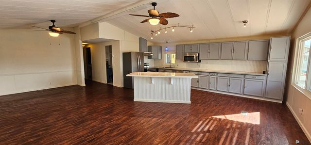 1402 W Jennifer Ln, Yuma, AZ 85365