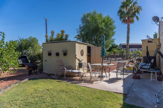 1402 W Jennifer Ln, Yuma, AZ 85365