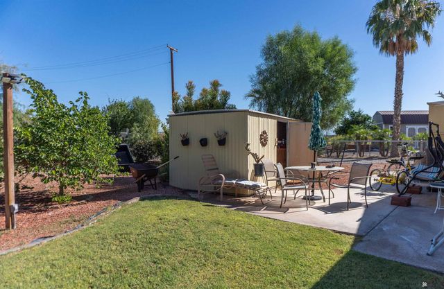 1402 W Jennifer Ln, Yuma, AZ 85365