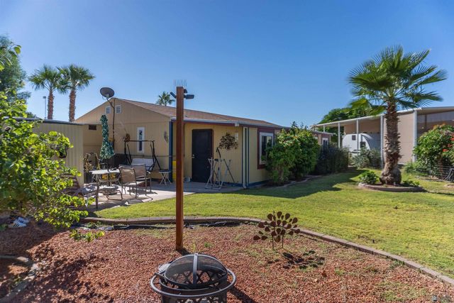 1402 W Jennifer Ln, Yuma, AZ 85365