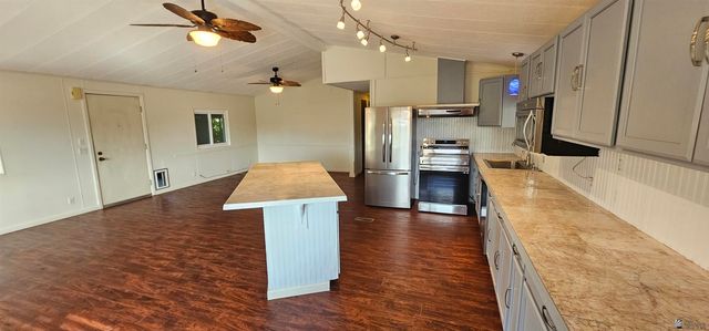 1402 W Jennifer Ln, Yuma, AZ 85365