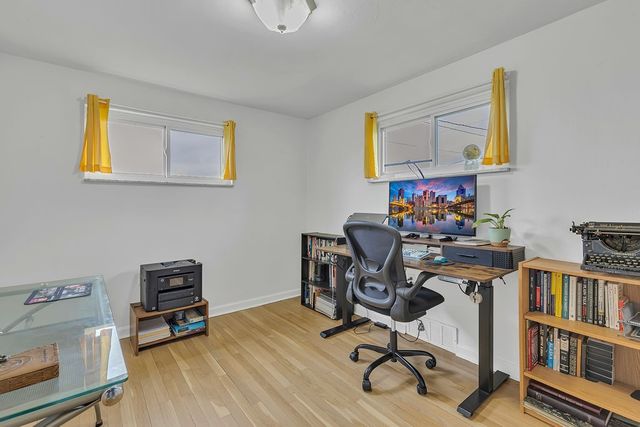 1280 S Walnut St, Monaca, PA 15061