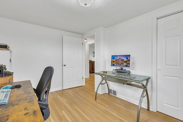 1280 S Walnut St, Monaca, PA 15061