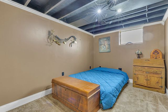 1280 S Walnut St, Monaca, PA 15061
