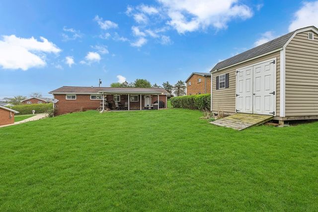 1280 S Walnut St, Monaca, PA 15061