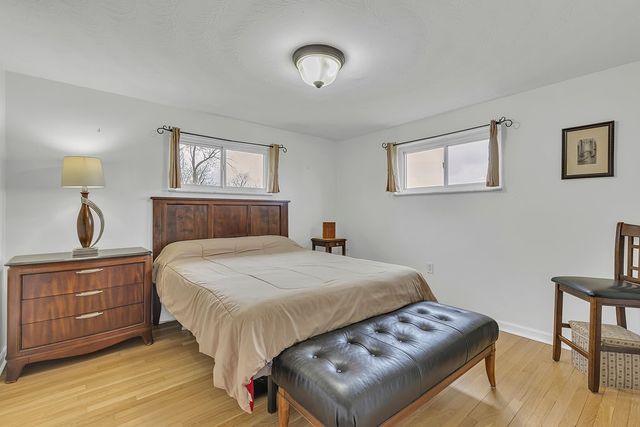 1280 S Walnut St, Monaca, PA 15061