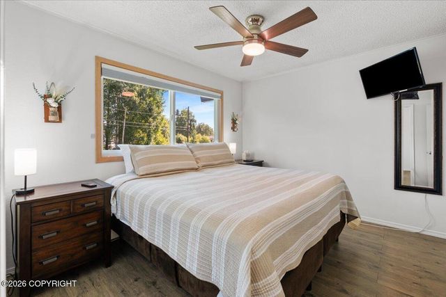 4801 Canterbury Way, Anchorage, AK 99503