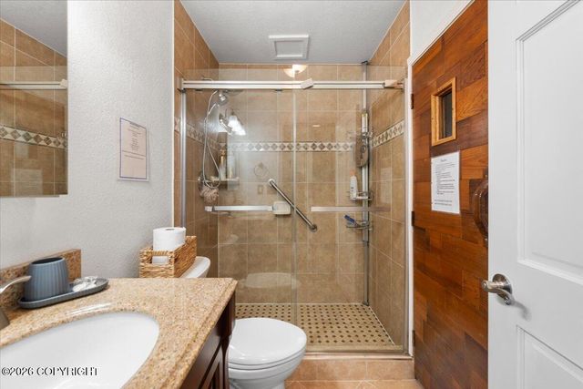 4801 Canterbury Way, Anchorage, AK 99503