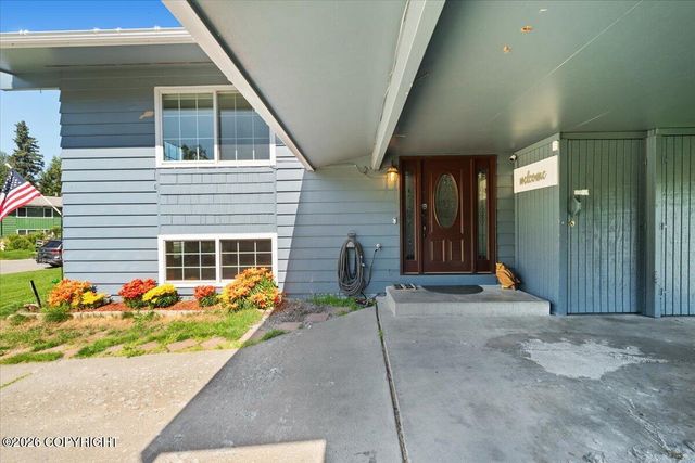 4801 Canterbury Way, Anchorage, AK 99503