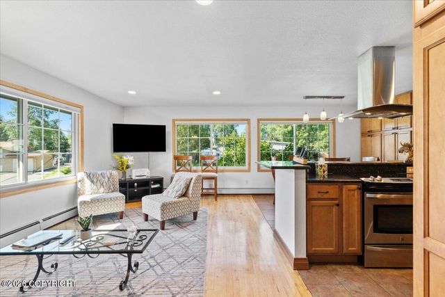 4801 Canterbury Way, Anchorage, AK 99503