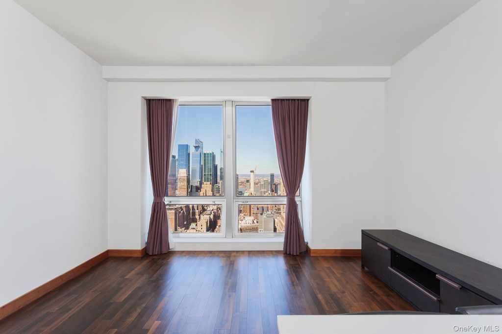 400 Fifth Avenue, New York (manhattan), NY 10018 — photo 3